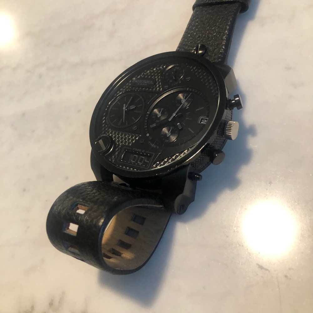 Diesel Watch - Picture 2 of 2